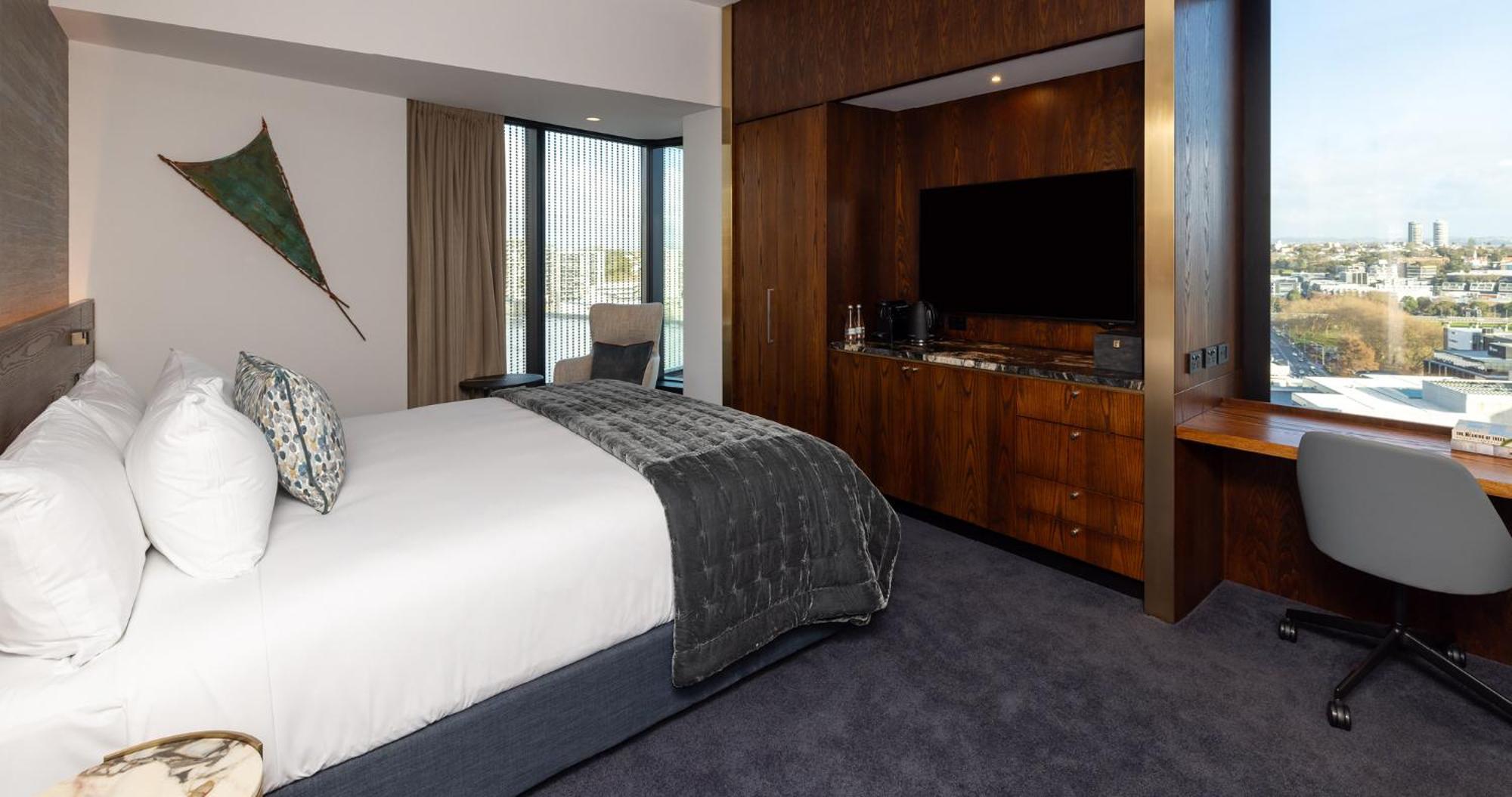 Horizon By Skycity Auckland Exteriér fotografie A bedroom at the hotel